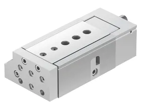 570197