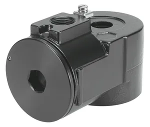 562903