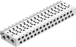 566653
